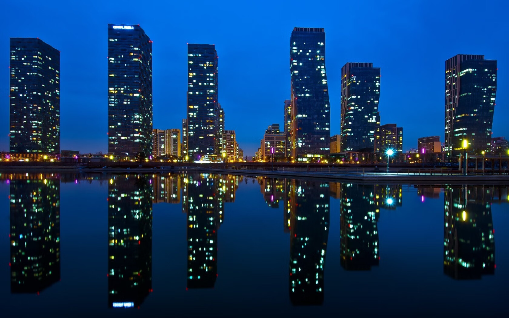 国家队战术强调防守与快攻转换,防守快攻的积极办法